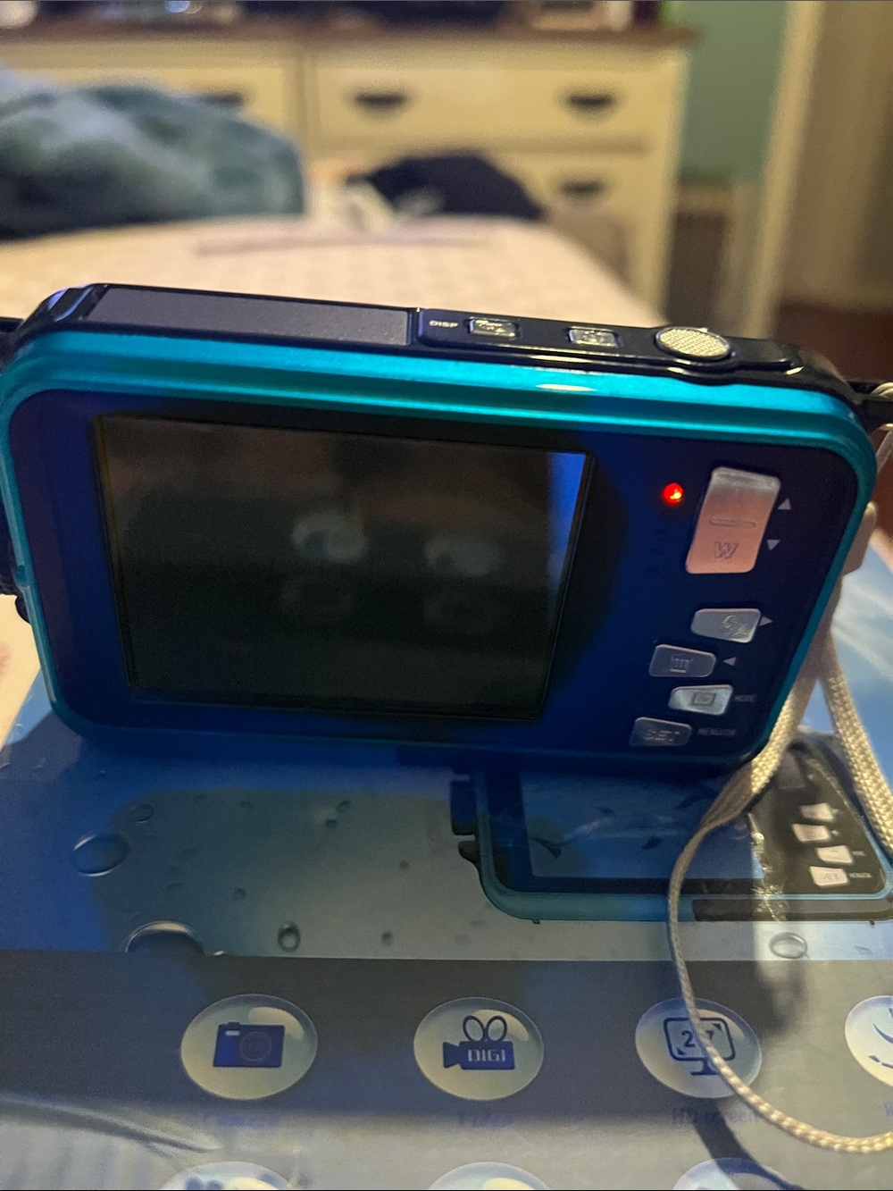 Compact Waterproof Digital Camera - Blue - Picture 4 of 7